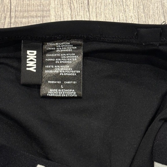Like New! DKNY Black Strapless Swimsuit - Picture 4 of 4